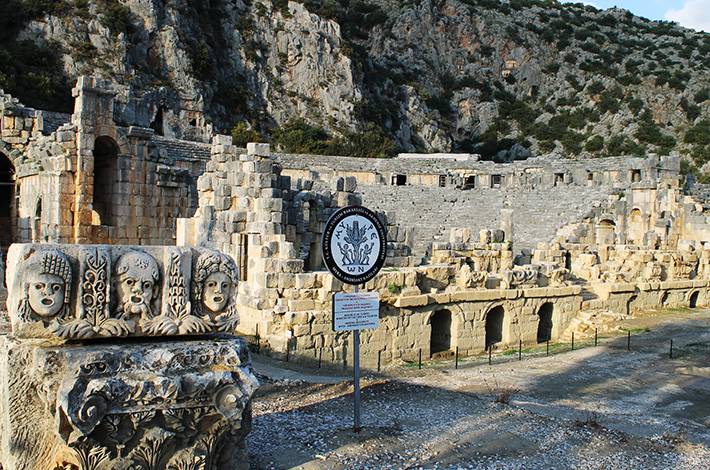 Antalya Myra Örenyeri Likya Uygarlığı Tanrıça Kybele Artemis Metropolis   Andriake Limanı Myra’nın kabartmalı mezarlar